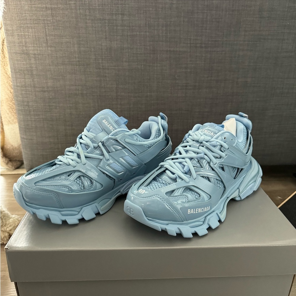 Size 40 (~Size 9- 9.5) - Balenciaga Track Sneaker Metallic Light Blue NEW W BOX